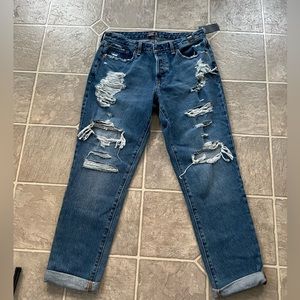 SOLD Abercrombie & Fitch low rise slim boyfriend